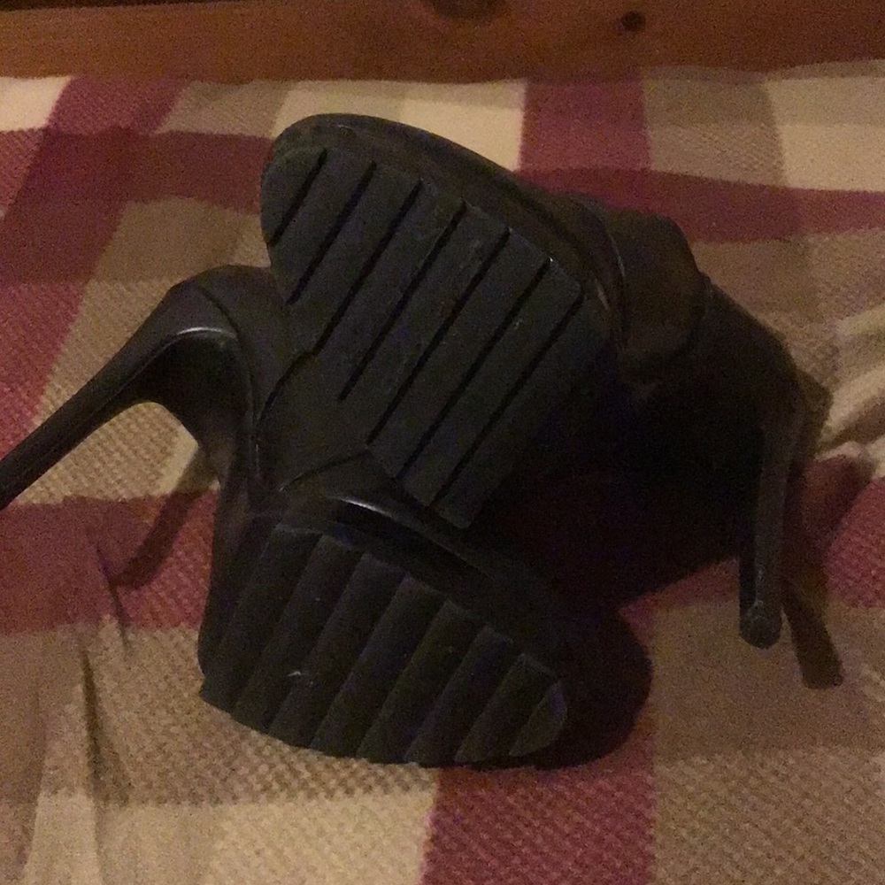 Zara Trafaluc heeled boots❤️ - Picture 4 of 8